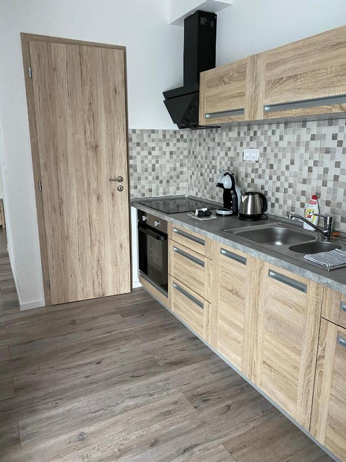 Paskom Apartmanhaz Nyergesujfalu Εξωτερικό φωτογραφία