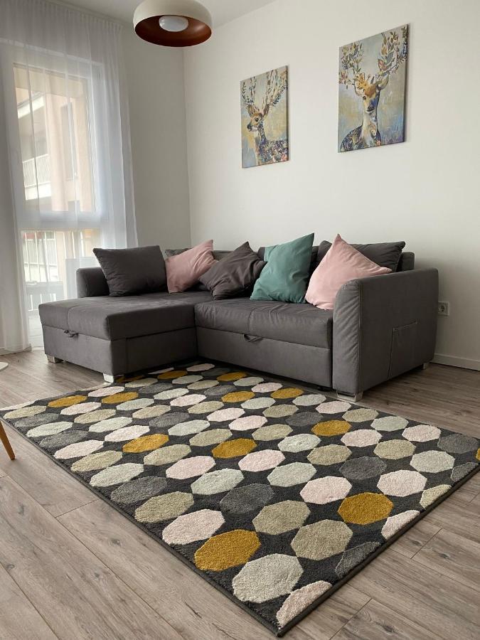 Paskom Apartmanhaz Nyergesujfalu Εξωτερικό φωτογραφία
