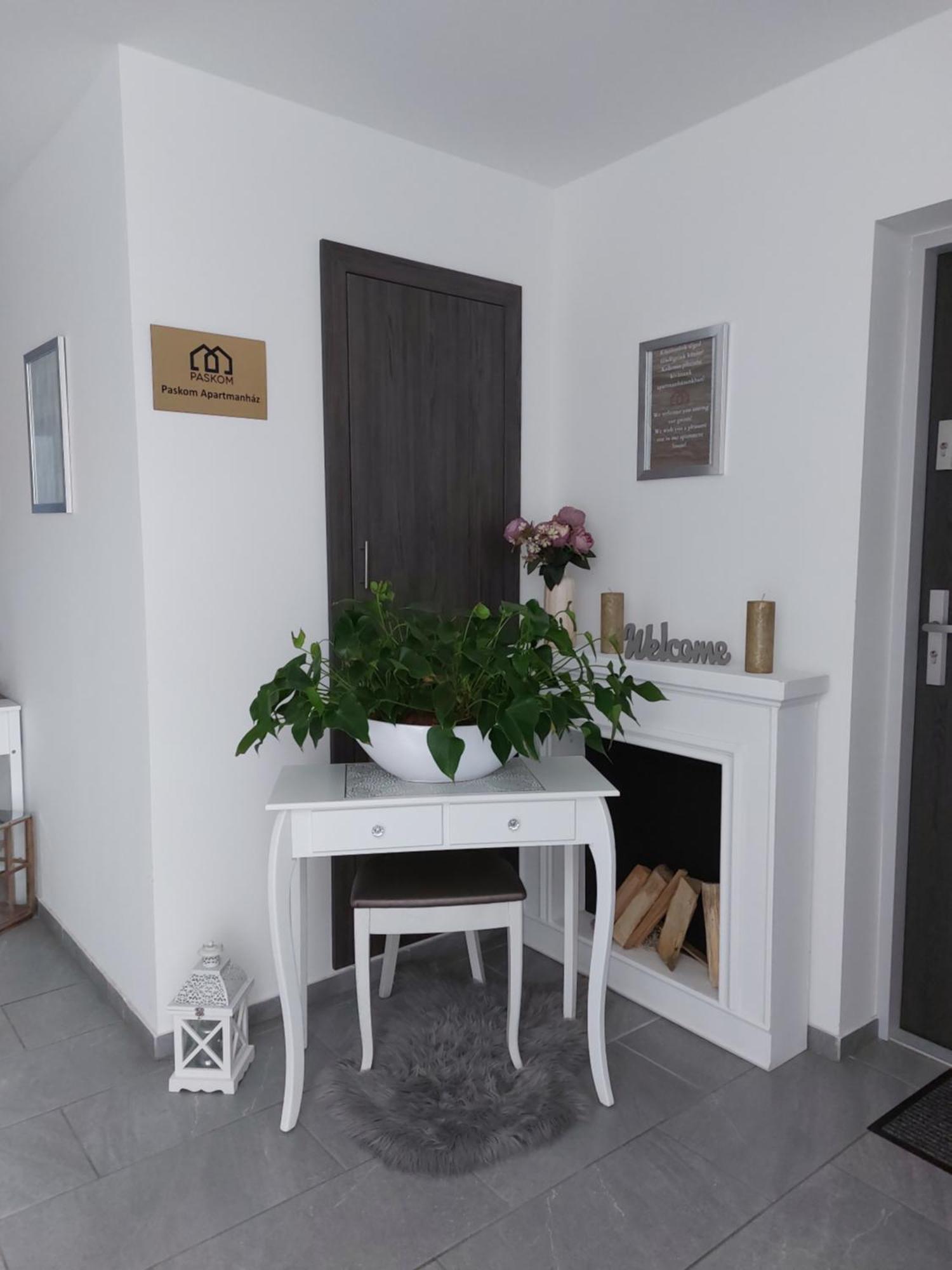 Paskom Apartmanhaz Nyergesujfalu Εξωτερικό φωτογραφία