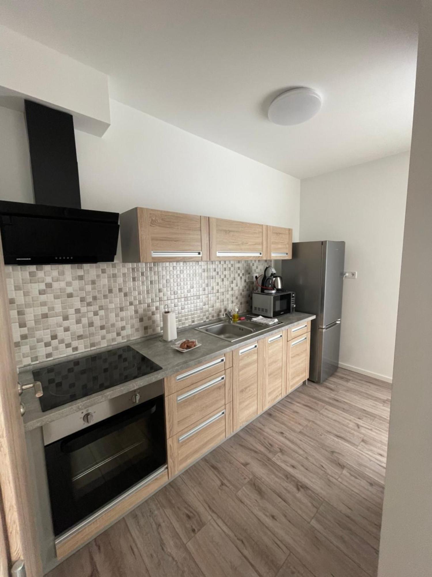 Paskom Apartmanhaz Nyergesujfalu Εξωτερικό φωτογραφία